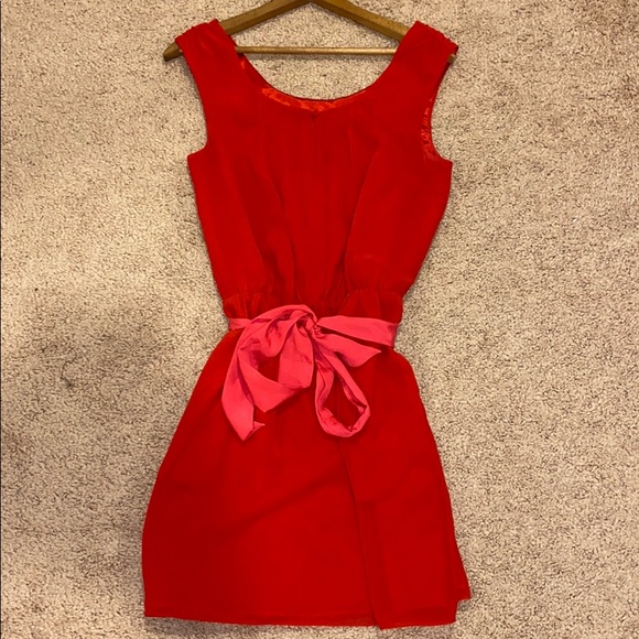 Dress - Picture 3 of 4